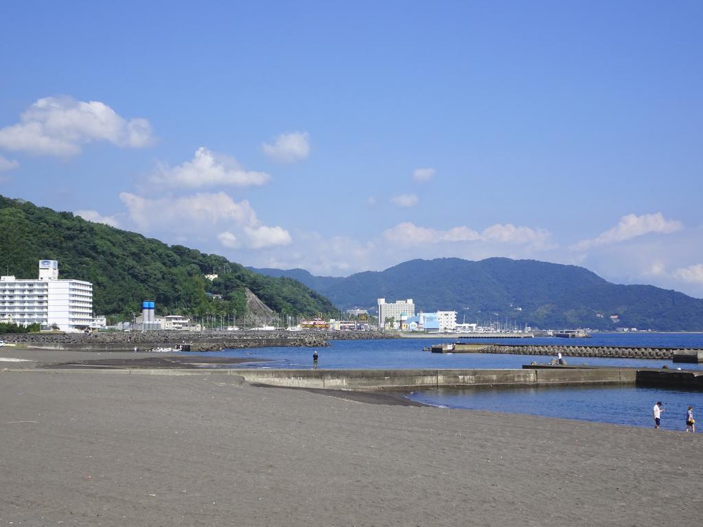 Izu No Ie Uno Villa Ito  Buitenkant foto